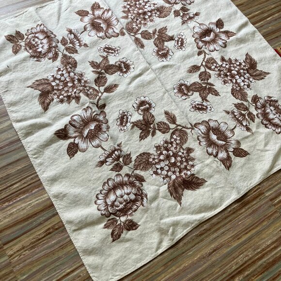Brown Floral Tablecloth Beige Cotton Vintage 32" Square Neutral Table Linen - Picture 1 of 3